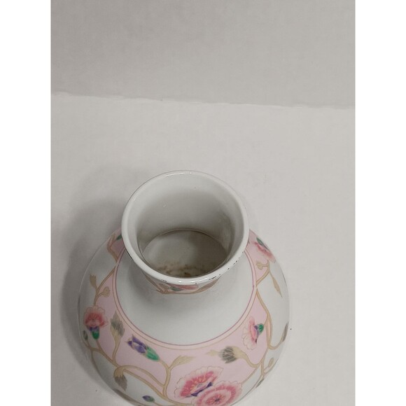 Vintage Japanese Bud Vase Takashimaya “Glory” Hand Decorated Porcelain - Picture 2 of 3
